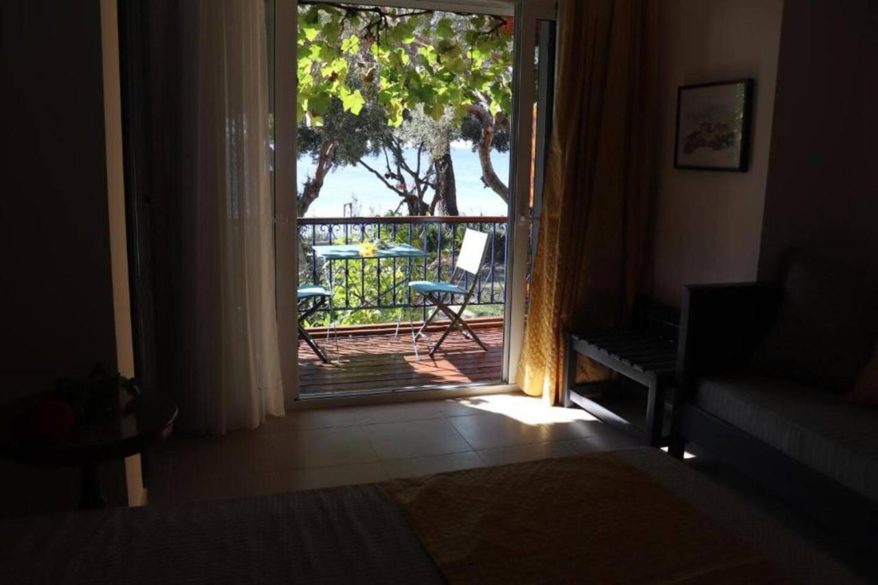 Mathesi Apartment Balcony Елія Екстер'єр фото